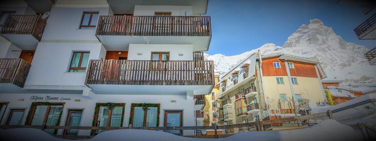 Alpine Rooms Guesthouse Брей-Червиния Экстерьер фото